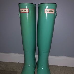 TIFFANY BLUE HUNTER BOOTS